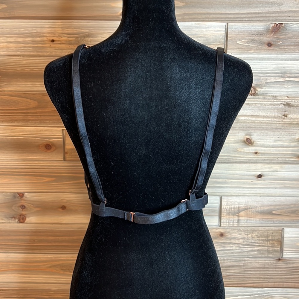 Halter Accessory - Picture 4 of 5